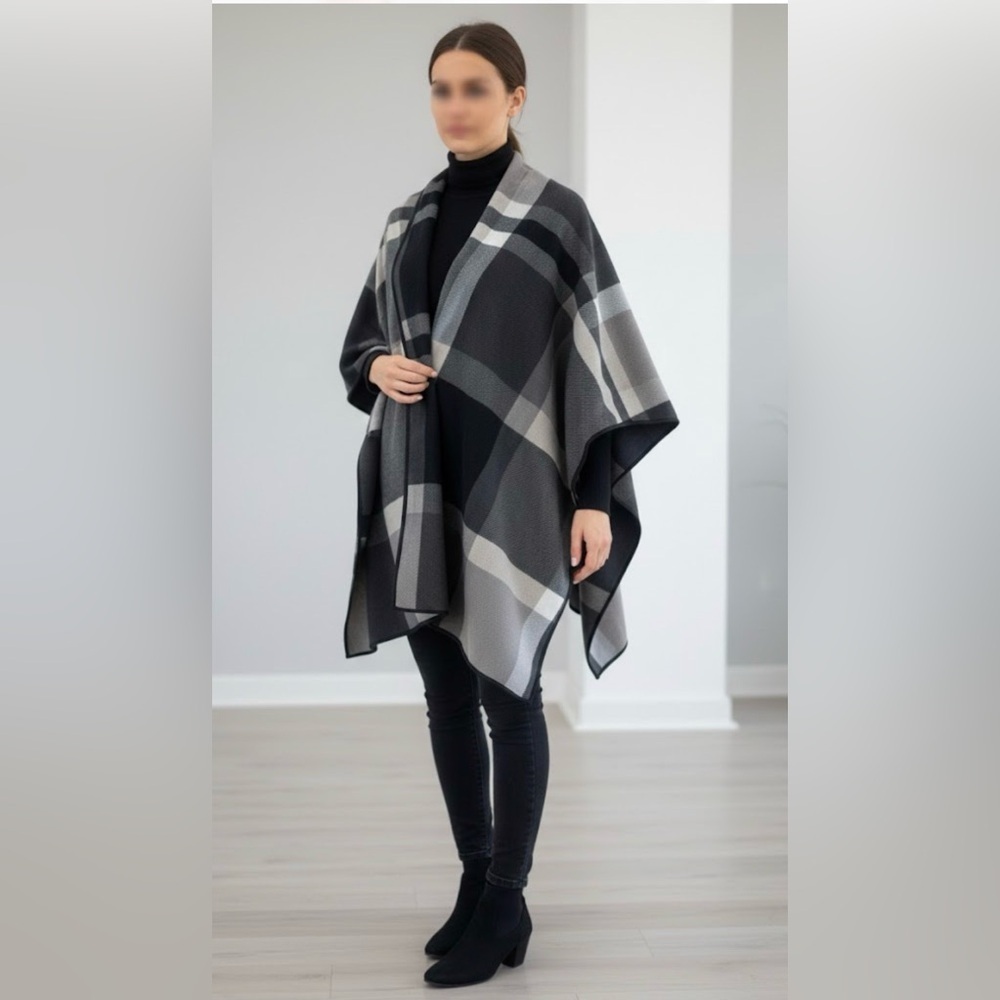Ike Behar Luxury Plaid Cape / Poncho – Timeless & Cozy Elegance